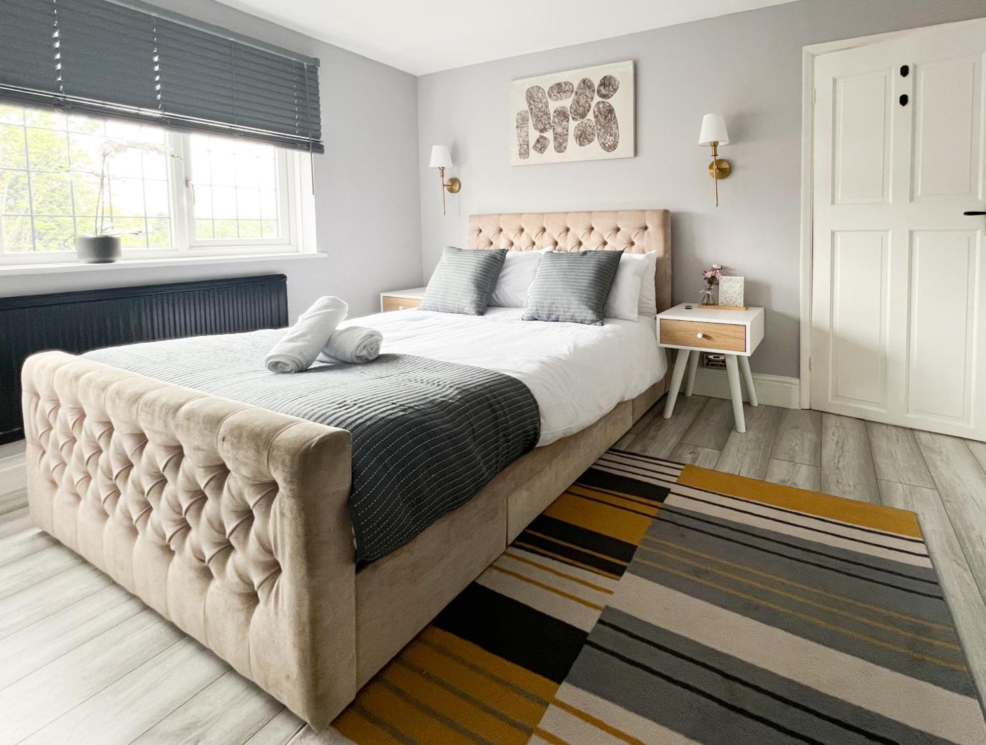 Beautiful Newly Renovated House In Rainham Essex Villa Ngoại thất bức ảnh